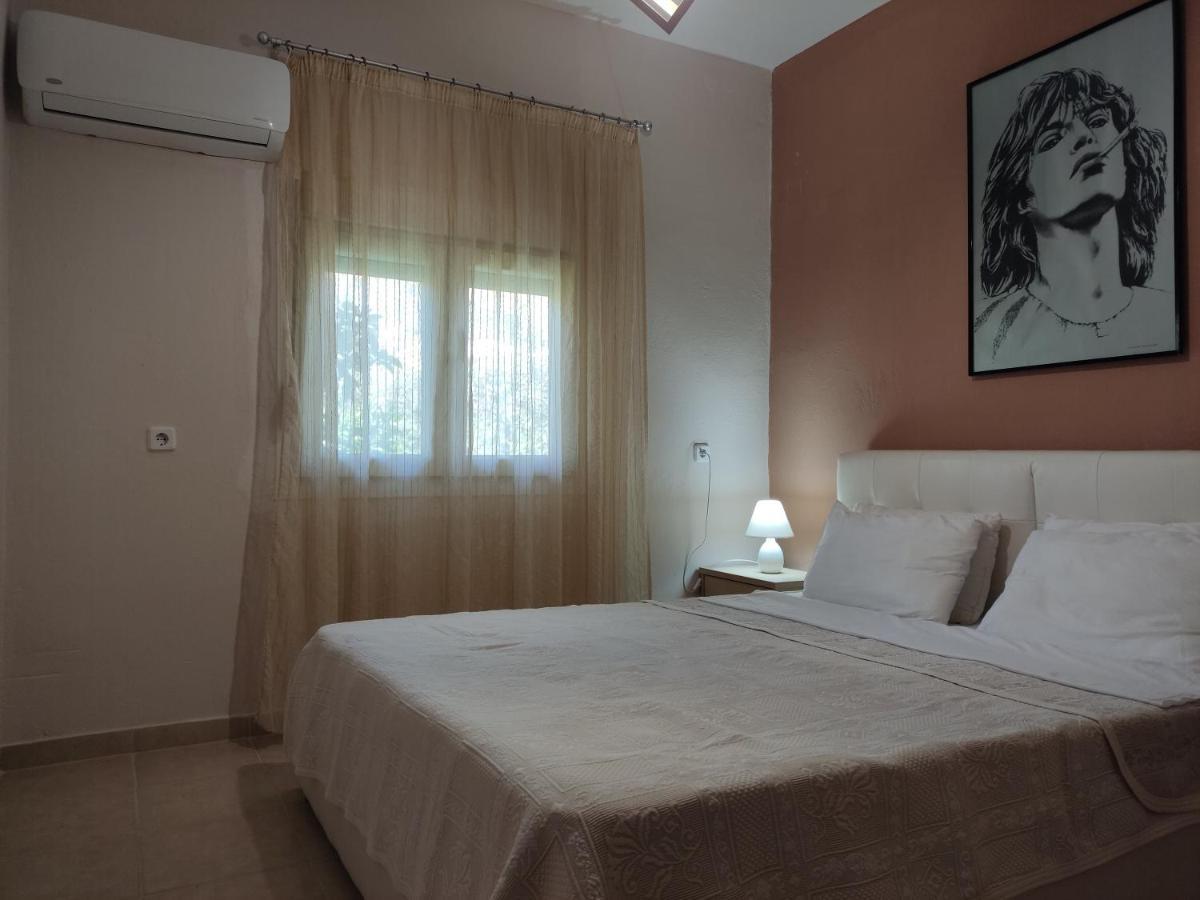 Elina House 2 Villa Nikiti  Bagian luar foto